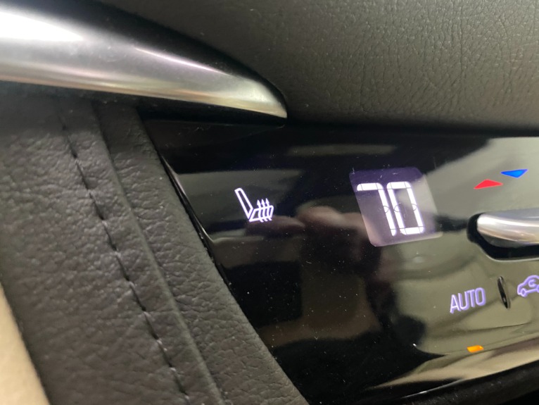 Used-2017-Cadillac-XT5-Luxury-AWD
