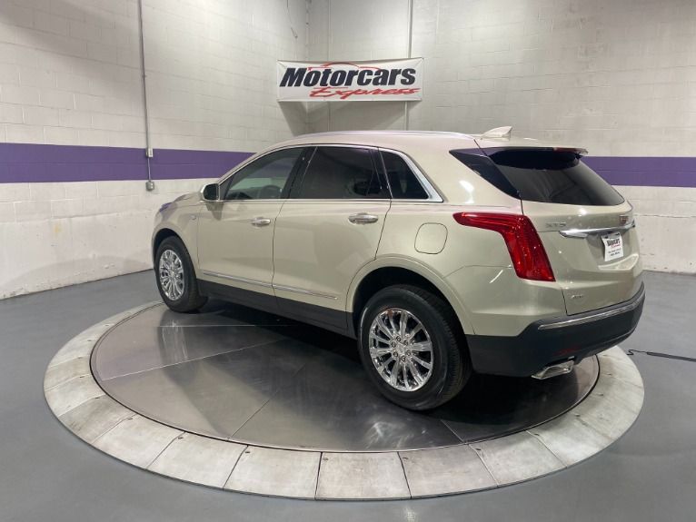 Used-2017-Cadillac-XT5-Luxury-AWD