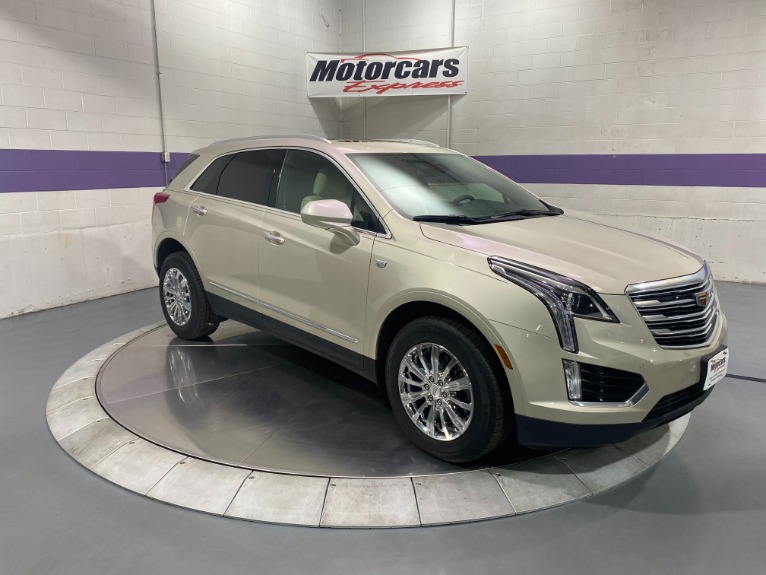 Used-2017-Cadillac-XT5-Luxury-AWD