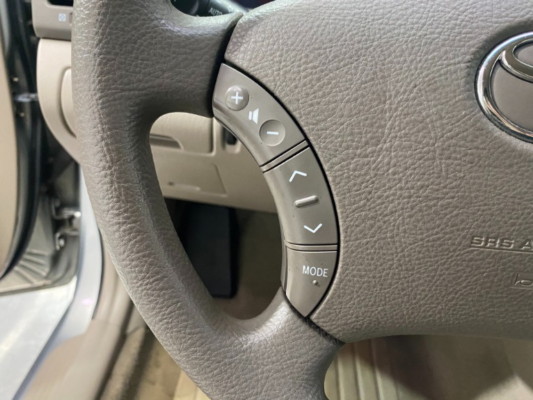 Used-2005-Toyota-Camry-LE-FWD