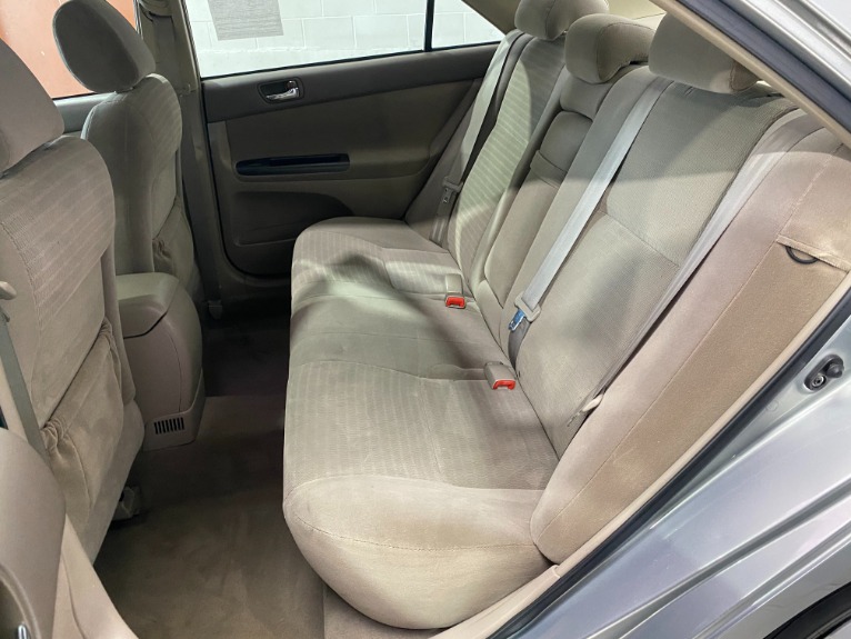 Used-2005-Toyota-Camry-LE-FWD