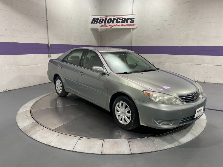 Used-2005-Toyota-Camry-LE-FWD