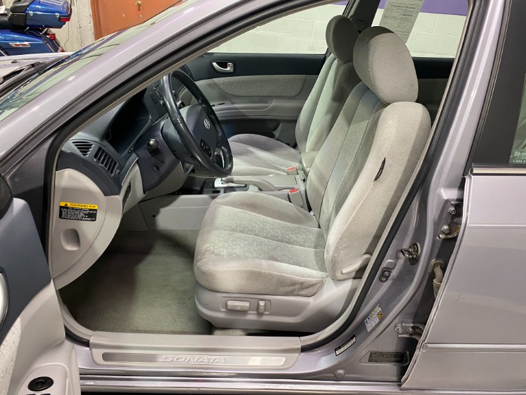 Used-2006-Hyundai-Sonata-GLS-V6-FWD