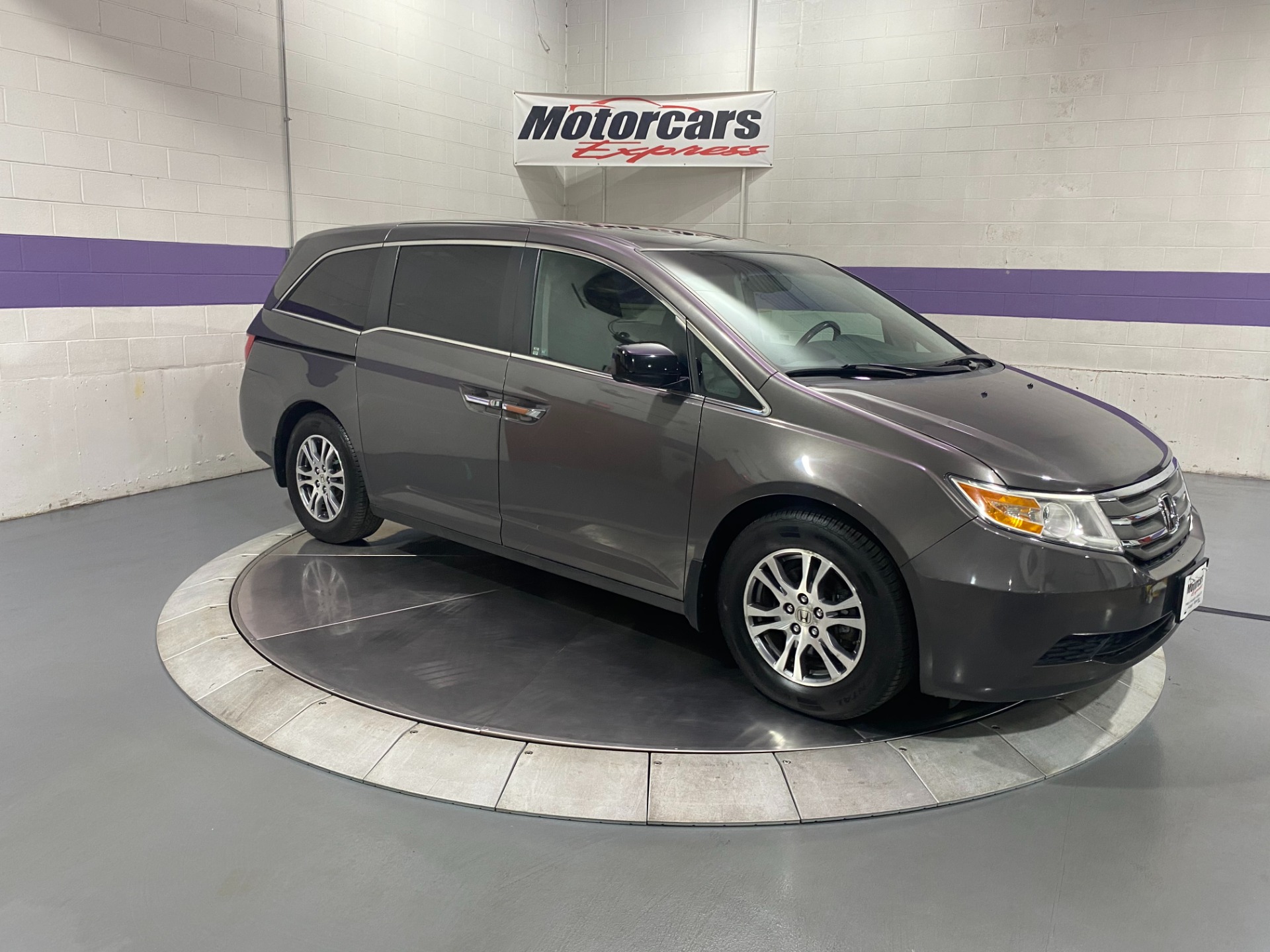 Used-2011-Honda-Odyssey-EX-L-FWD