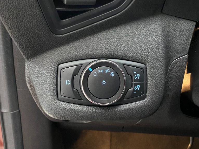 Used-2014-Ford-Escape-SE