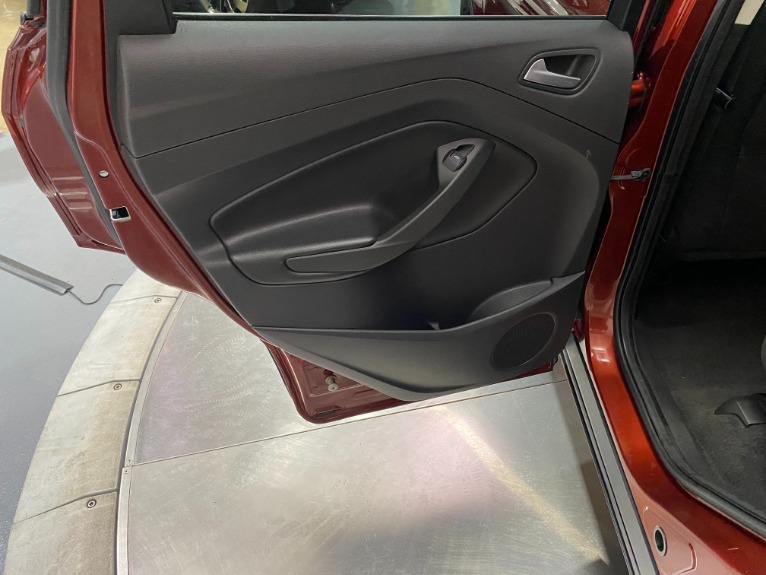Used-2014-Ford-Escape-SE