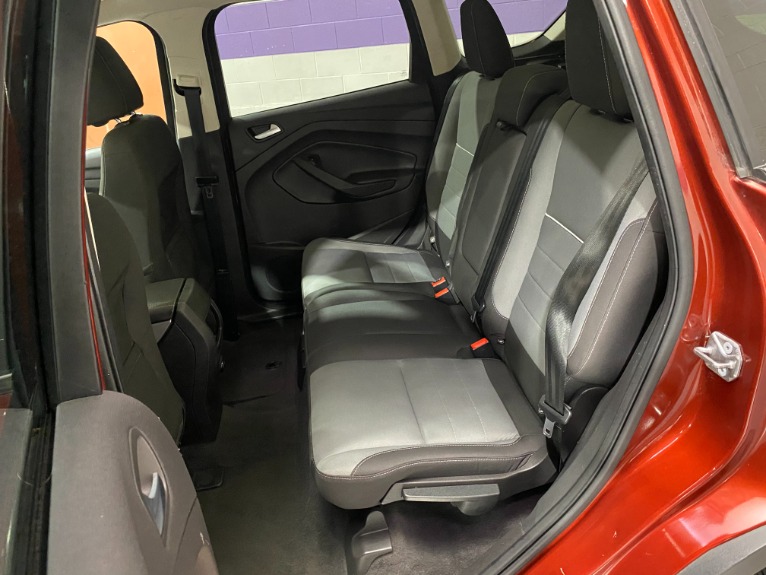 Used-2014-Ford-Escape-SE