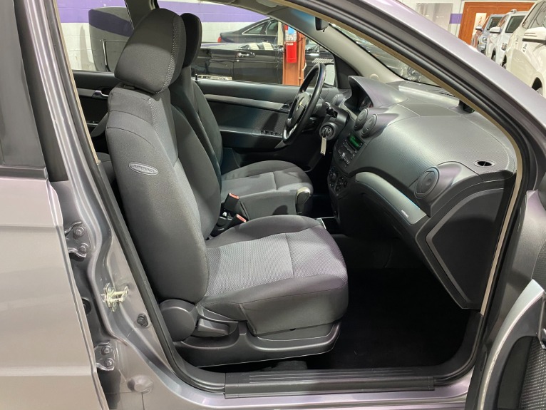 Used-2011-Chevrolet-Aveo-LT