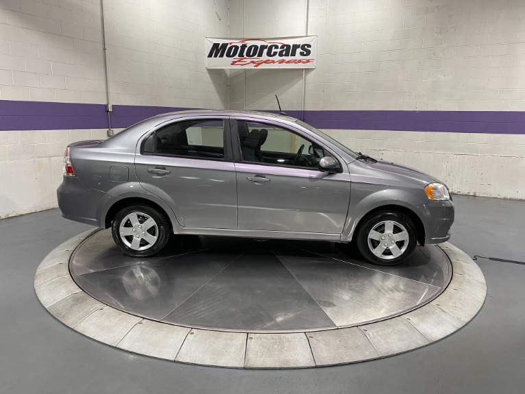Used-2011-Chevrolet-Aveo-LT