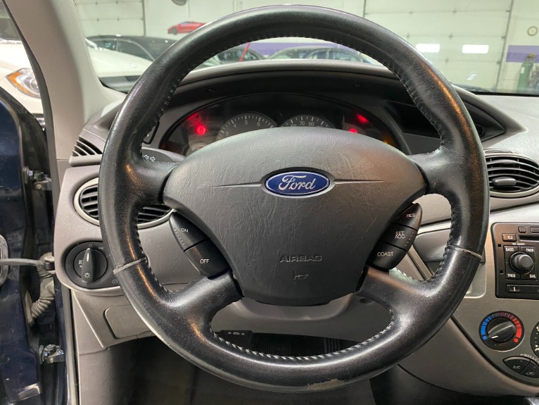 Used-2003-Ford-Focus-ZTW