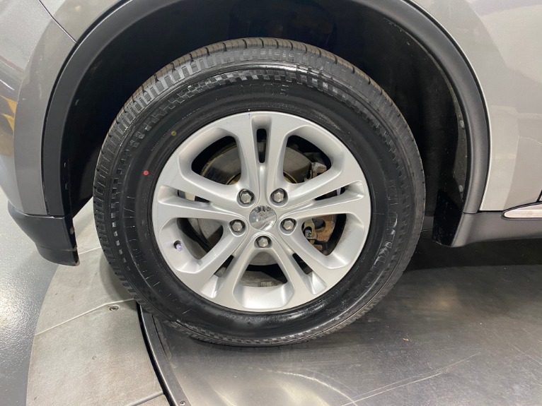Used-2012-Dodge-Durango-SXT