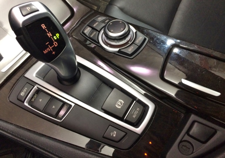 Used-2013-BMW-5-Series-528i-xDrive