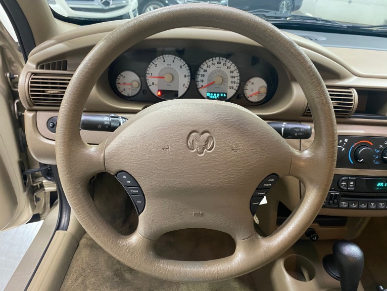 Used-2004-Dodge-Stratus-SE-FWD