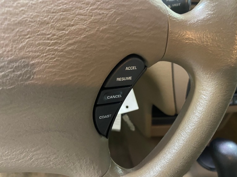 Used-2004-Dodge-Stratus-SE-FWD