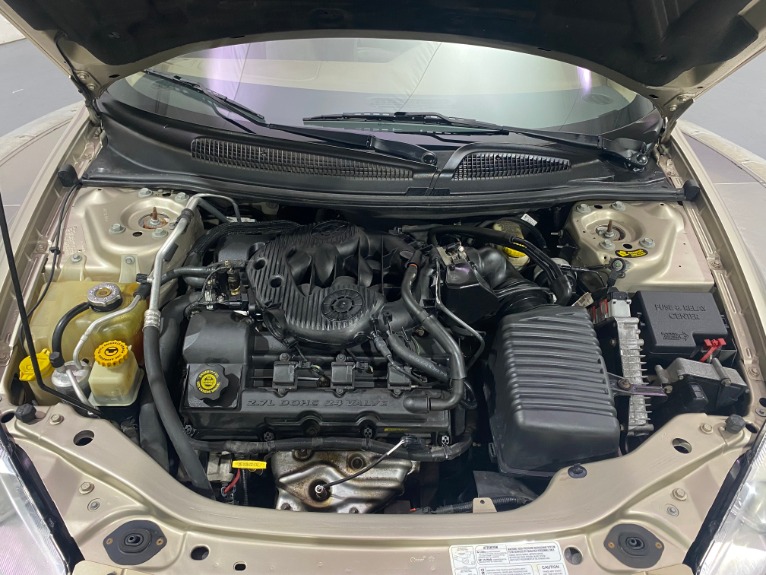 Used-2004-Dodge-Stratus-SE-FWD