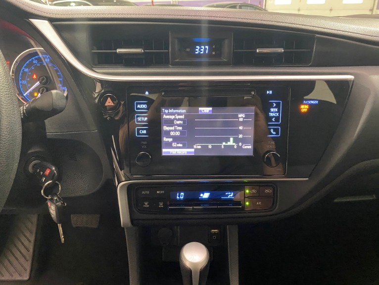 Used-2018-Toyota-Corolla-LE