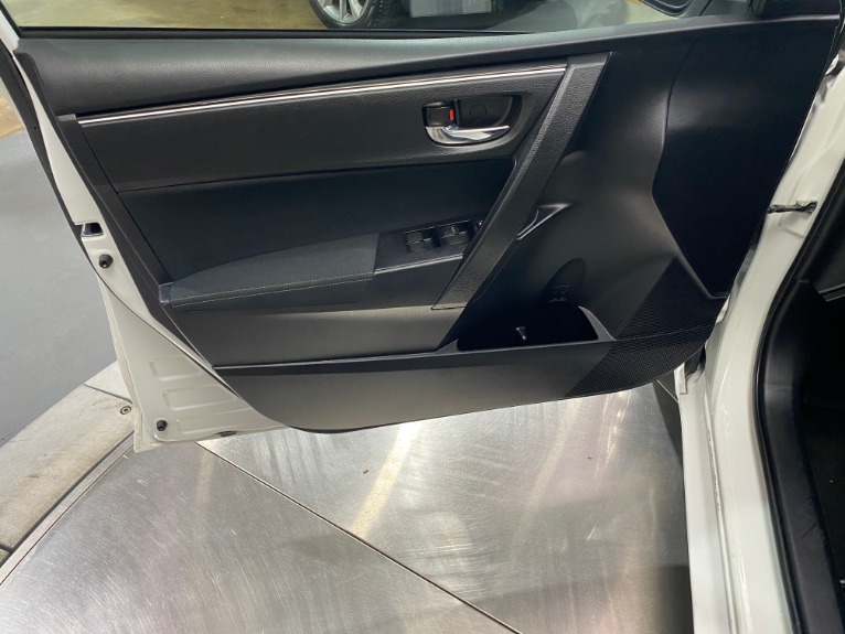 Used-2018-Toyota-Corolla-LE