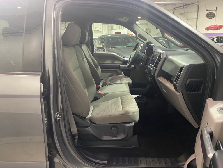 Used-2019-Ford-F-150-XLT-4x4