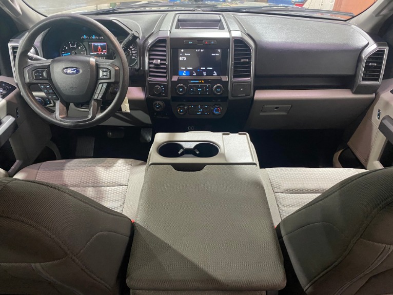 Used-2019-Ford-F-150-XLT-4x4