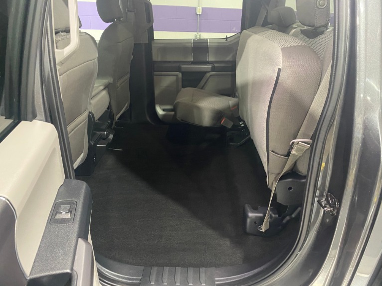 Used-2019-Ford-F-150-XLT-4x4
