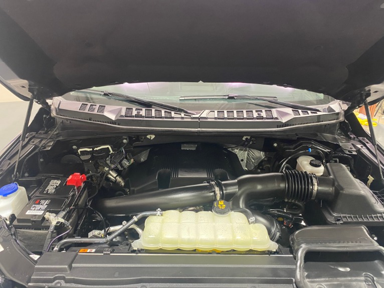 Used-2019-Ford-F-150-XLT-4x4