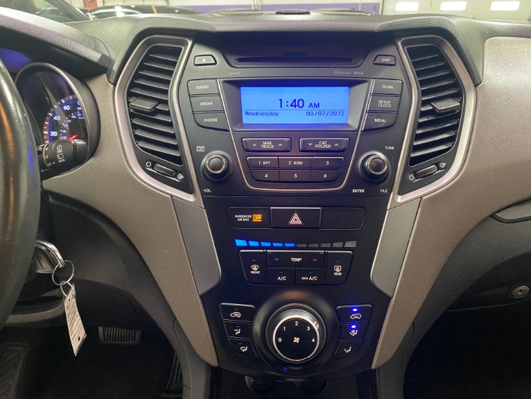 Used-2013-Hyundai-Santa-Fe-Sport-24L-FWD