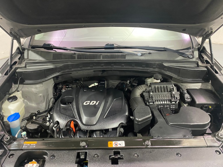 Used-2013-Hyundai-Santa-Fe-Sport-24L-FWD