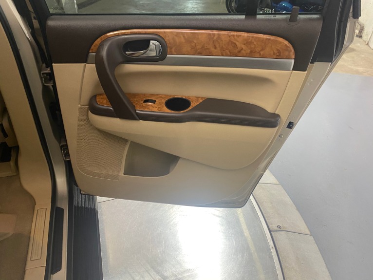 Used-2012-Buick-Enclave-Leather-FWD