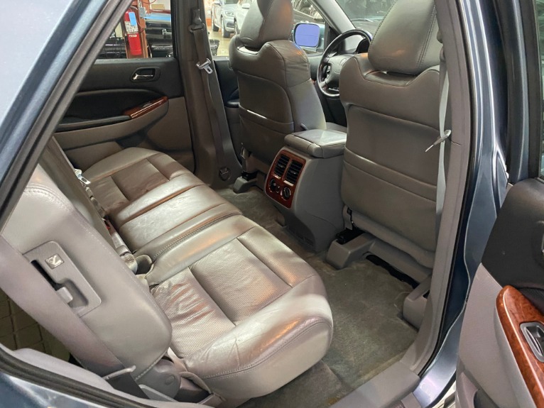 Used-2006-Acura-MDX