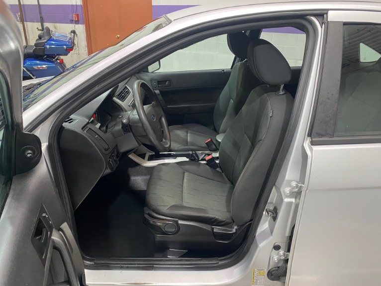 Used-2010-Ford-Focus-SE