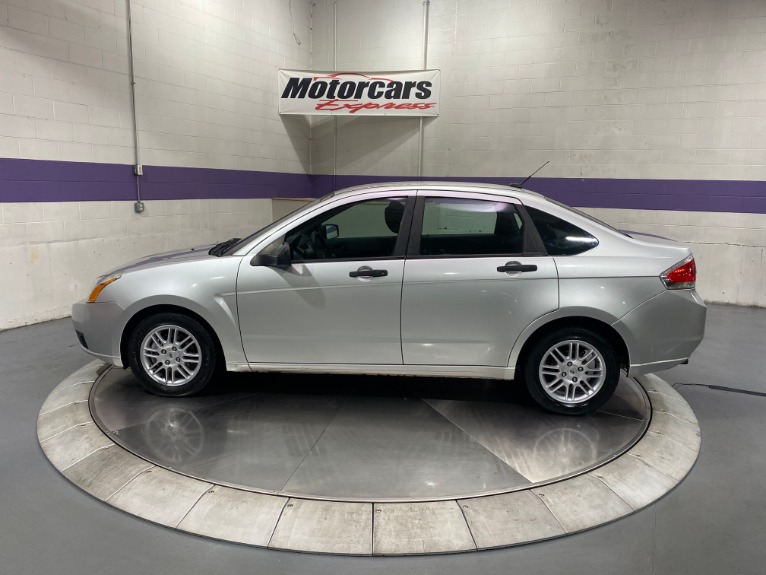 Used-2010-Ford-Focus-SE