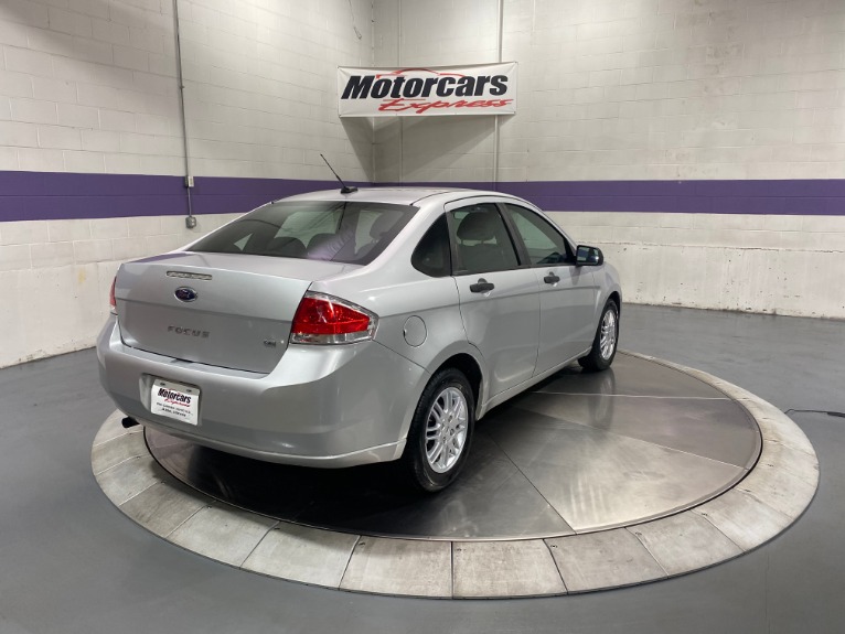 Used-2010-Ford-Focus-SE