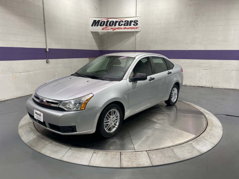 Used-2010-Ford-Focus-SE