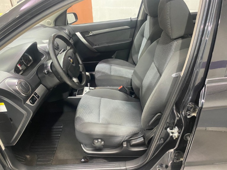 Used-2009-Chevrolet-Aveo-LT-FWD
