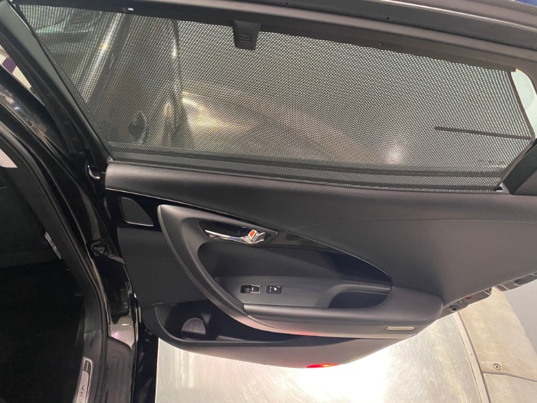 Used-2013-Hyundai-Azera