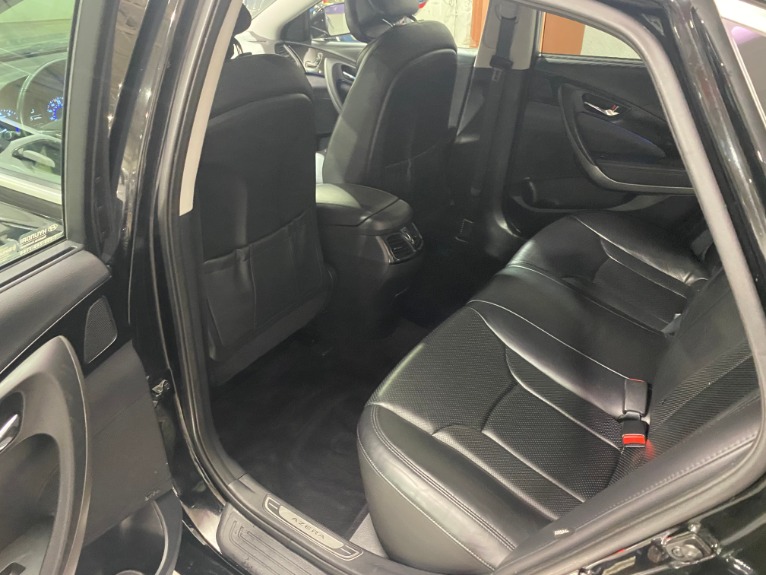 Used-2013-Hyundai-Azera