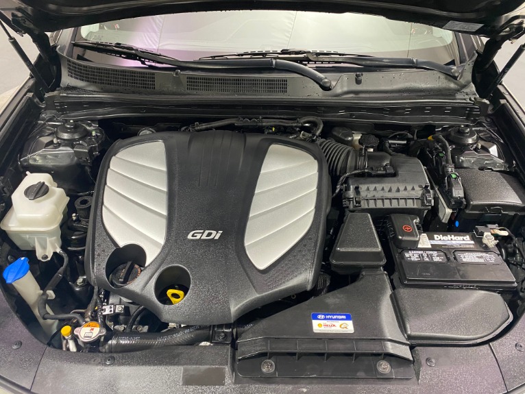Used-2013-Hyundai-Azera