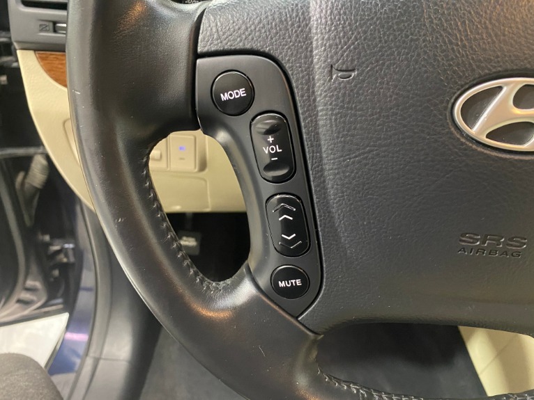 Used-2008-Hyundai-Santa-Fe-SE-FWD