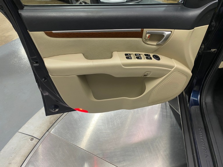 Used-2008-Hyundai-Santa-Fe-SE-FWD