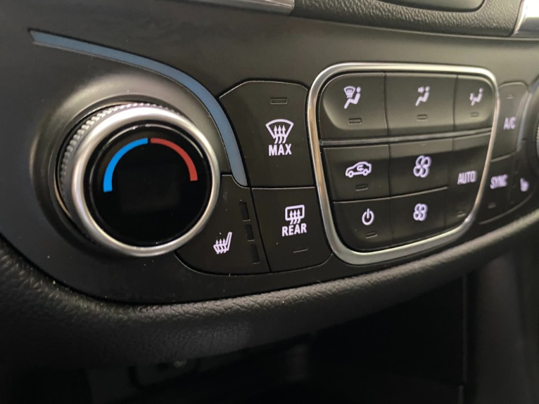 Used-2018-Chevrolet-Equinox-LT-FWD