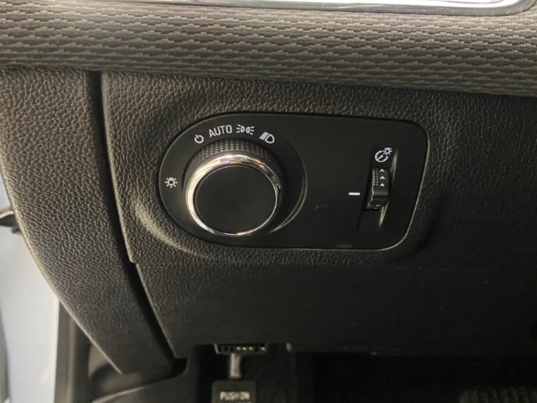 Used-2017-Chevrolet-Cruze-LT-FWD