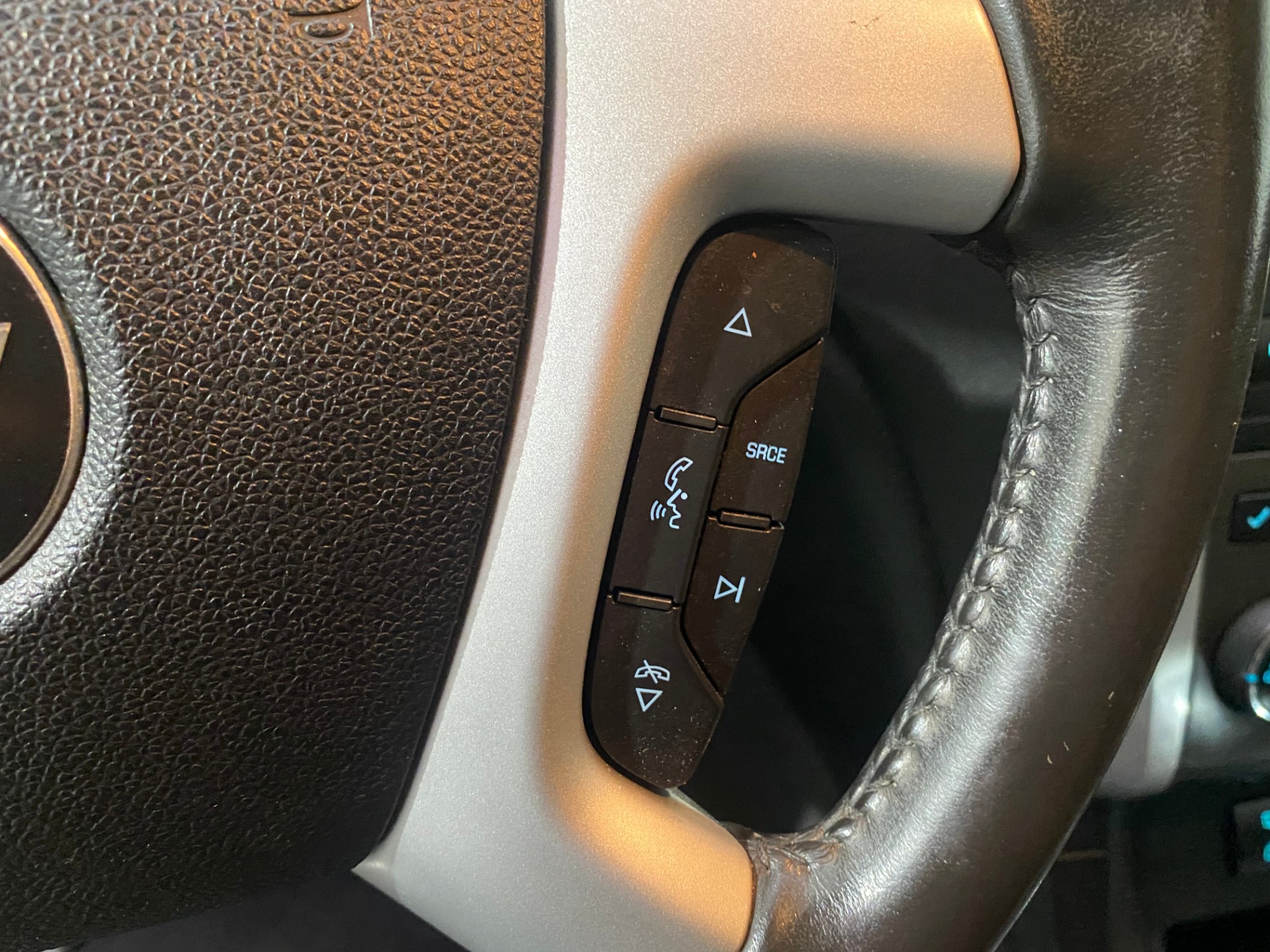 Used-2011-Chevrolet-Traverse-LT-FWD