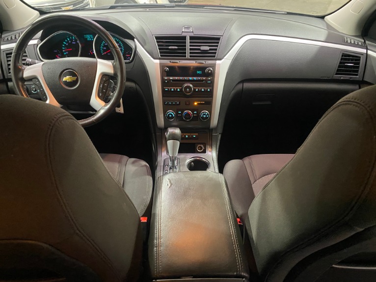 Used-2011-Chevrolet-Traverse-LT-FWD