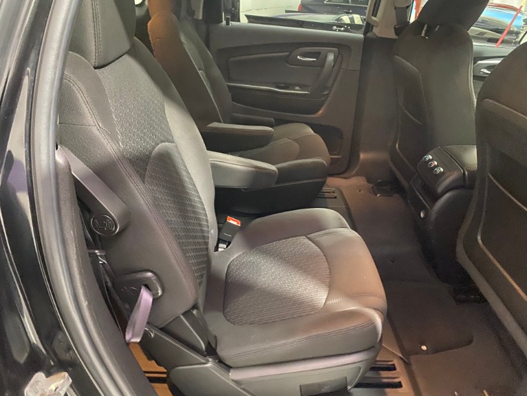 Used-2011-Chevrolet-Traverse-LT-FWD