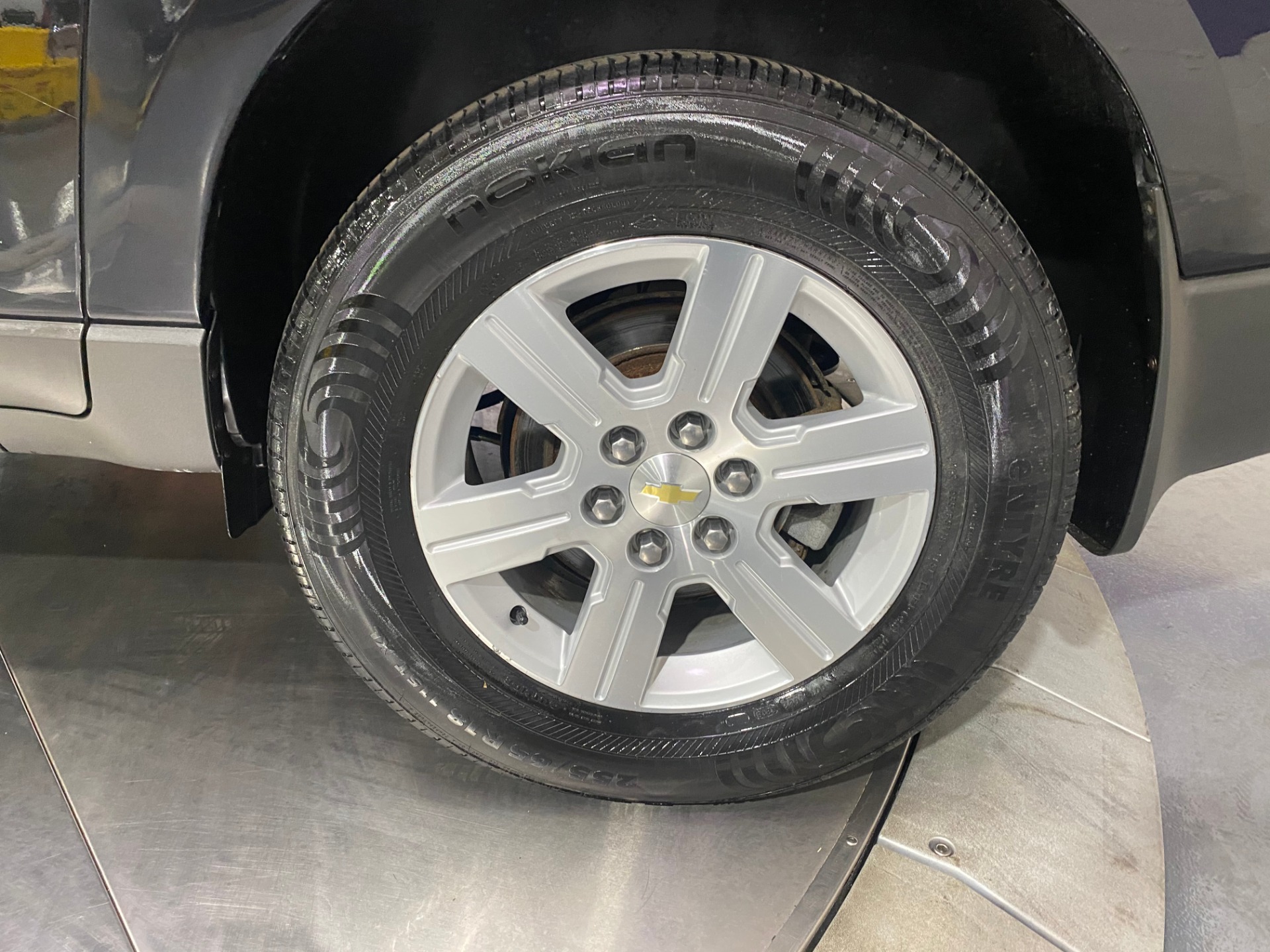 Used-2011-Chevrolet-Traverse-LT-FWD