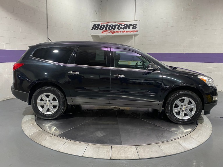 Used-2011-Chevrolet-Traverse-LT-FWD