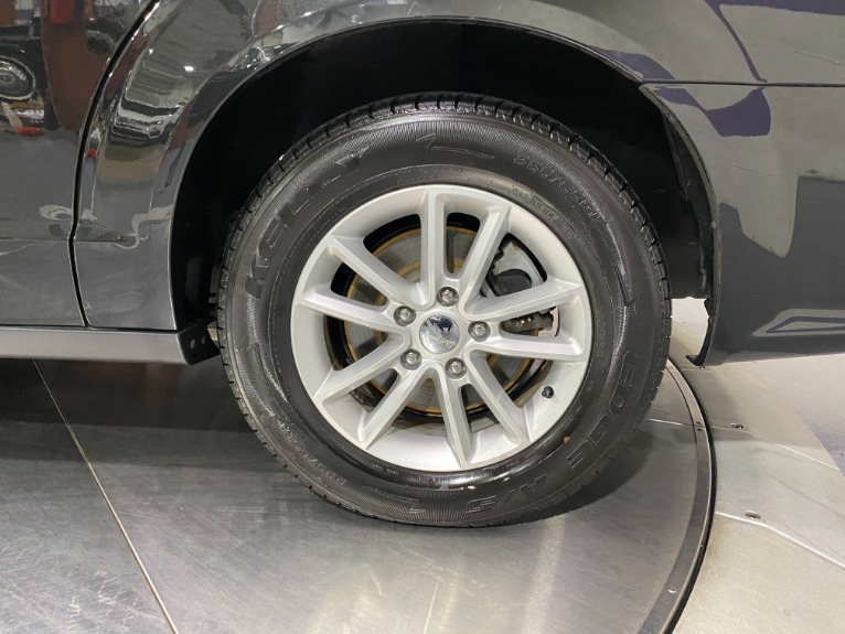 Used-2019-Dodge-Grand-Caravan-SXT-FWD