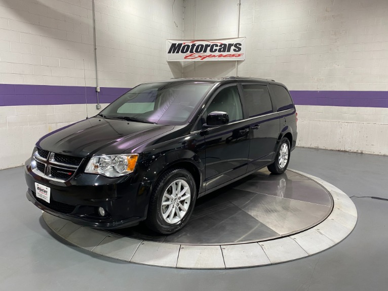 Used-2019-Dodge-Grand-Caravan-SXT-FWD