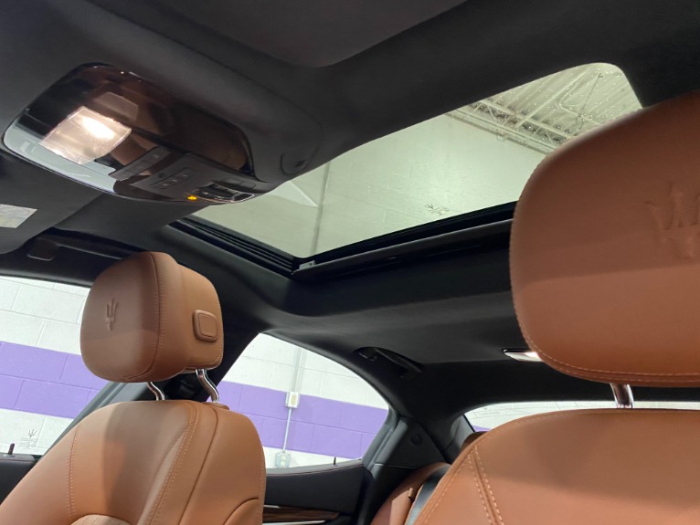 Used-2018-Maserati-Ghibli-SQ4-GranLusso