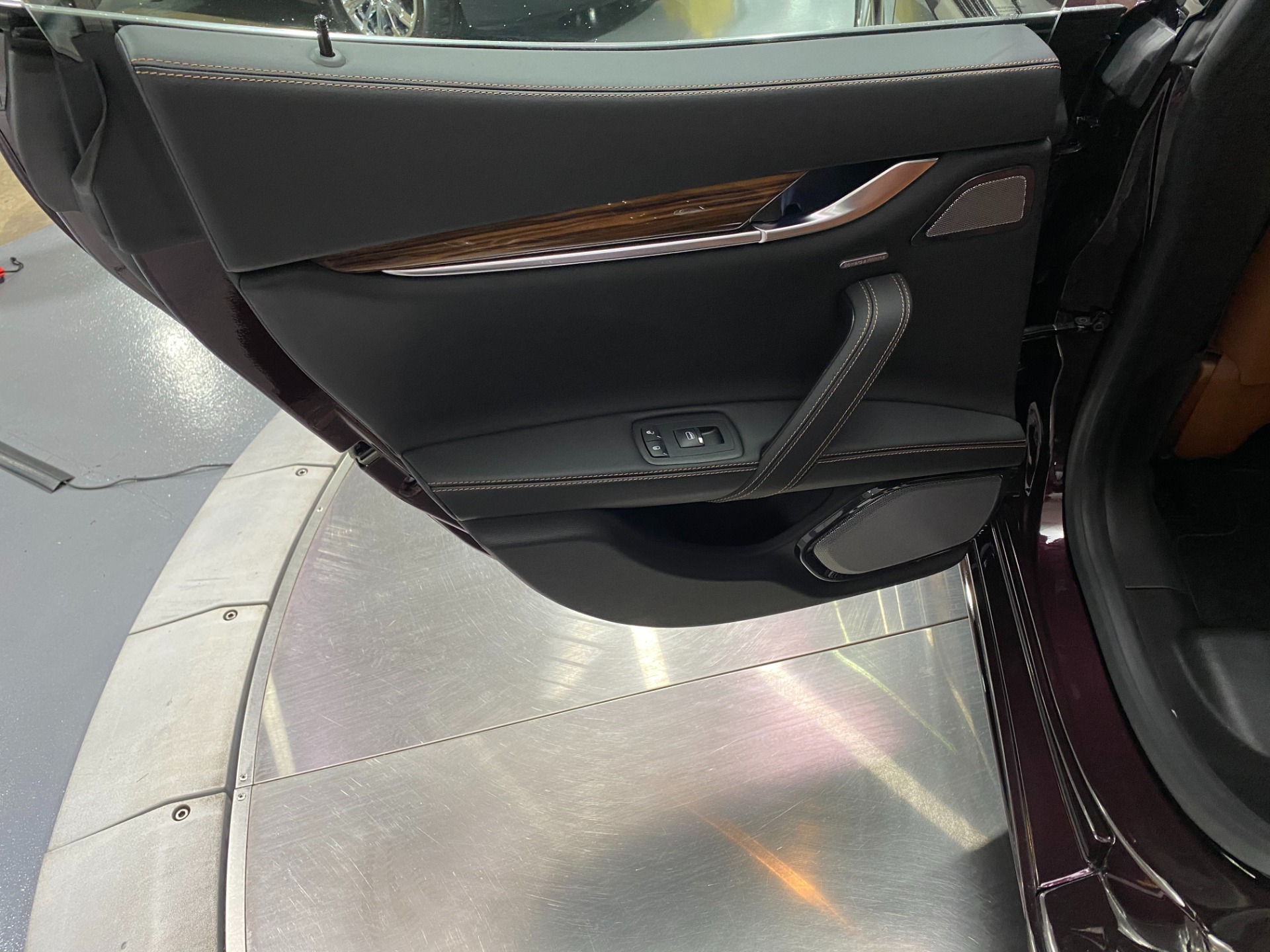 Used-2018-Maserati-Ghibli-SQ4-GranLusso